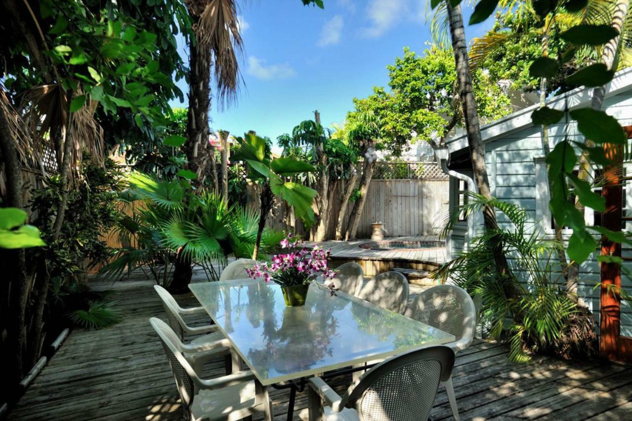Passover Cottage Key West Extérieur photo